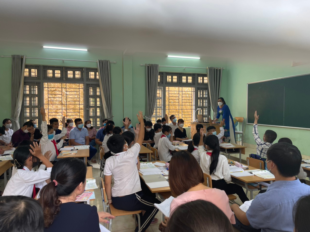 BÀI TRUYỀN THÔNG Về công tác Đổi mới phương pháp dạy học, tăng cường sử dụng các kĩ thuật dạy học tích cực vào giảng dạy môn Địa lí trong trường THCS Quài Cang